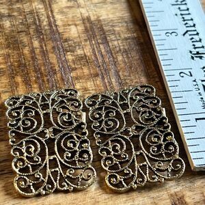 MUSI ELEGANT BRASS SQUARE SHOE CLIPS
